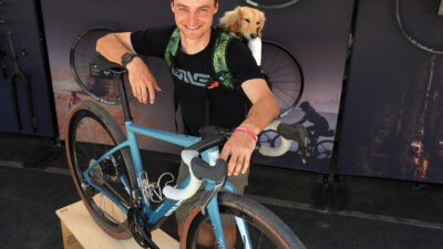 Alexey Vermeulen’s killer custom painted ENVE MOG gravel bike…with Willie!