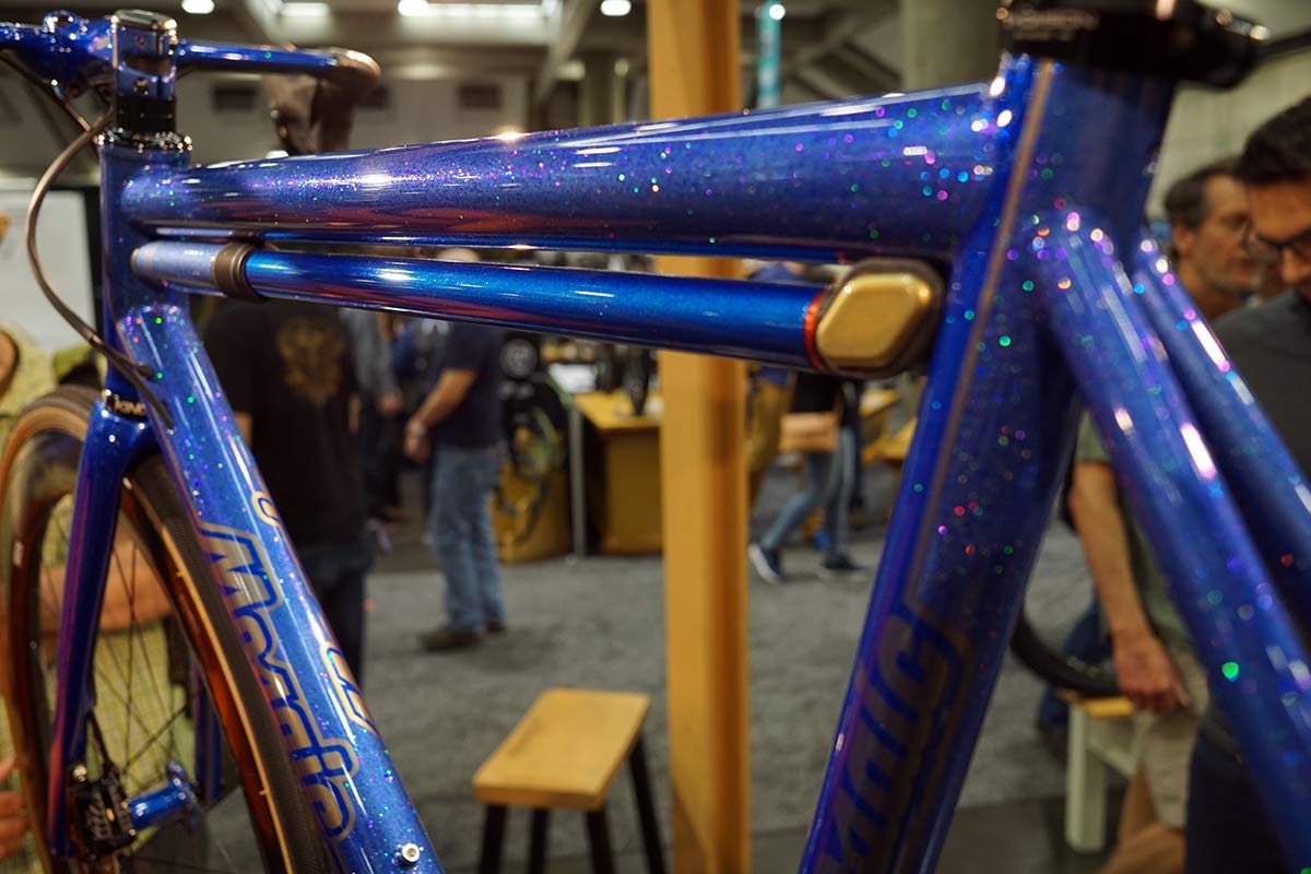 NAHBS 2019: Mosaic gets sparkly, adds monster-gravel build option to GT1